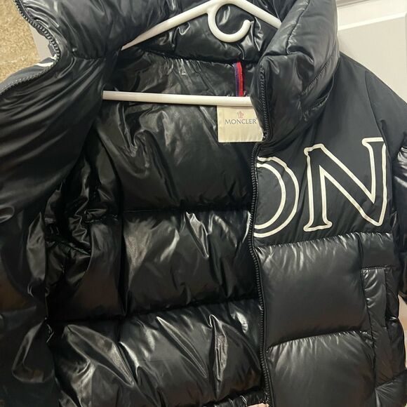Moncler gers down winter puffer jacket with hood - Picture 3 of 16